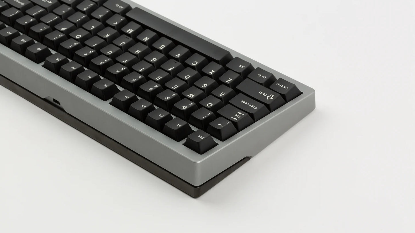 (PREVENTA) CYL Black Snail - GMK ABS Double-Shot Keycaps